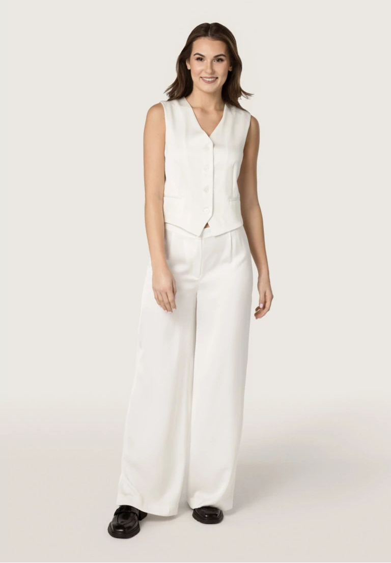 ladies' 100% polyester two-piece set (blazer + pants)