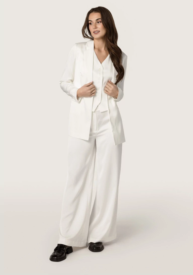 ladies' 100% polyester woven three-piece set (blazer + pants + vest)
